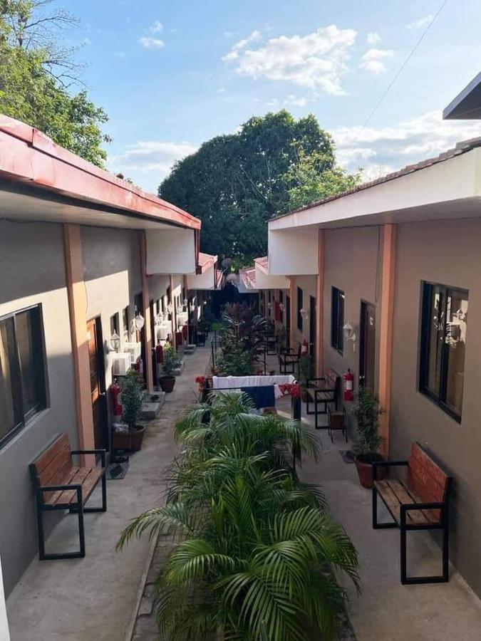 Cebuana'S Travelers Inn Corón Exterior foto